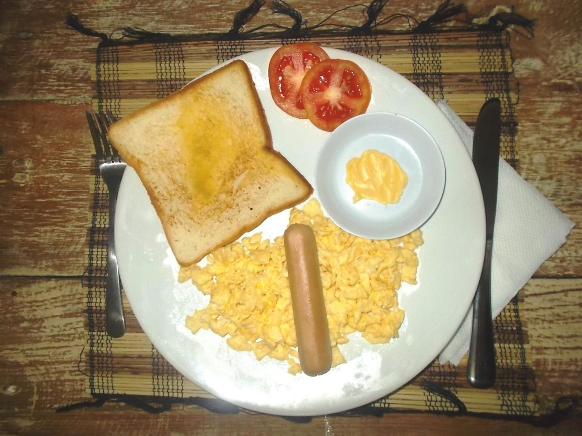 Szabrian Hostel دنباسار المظهر الخارجي الصورة